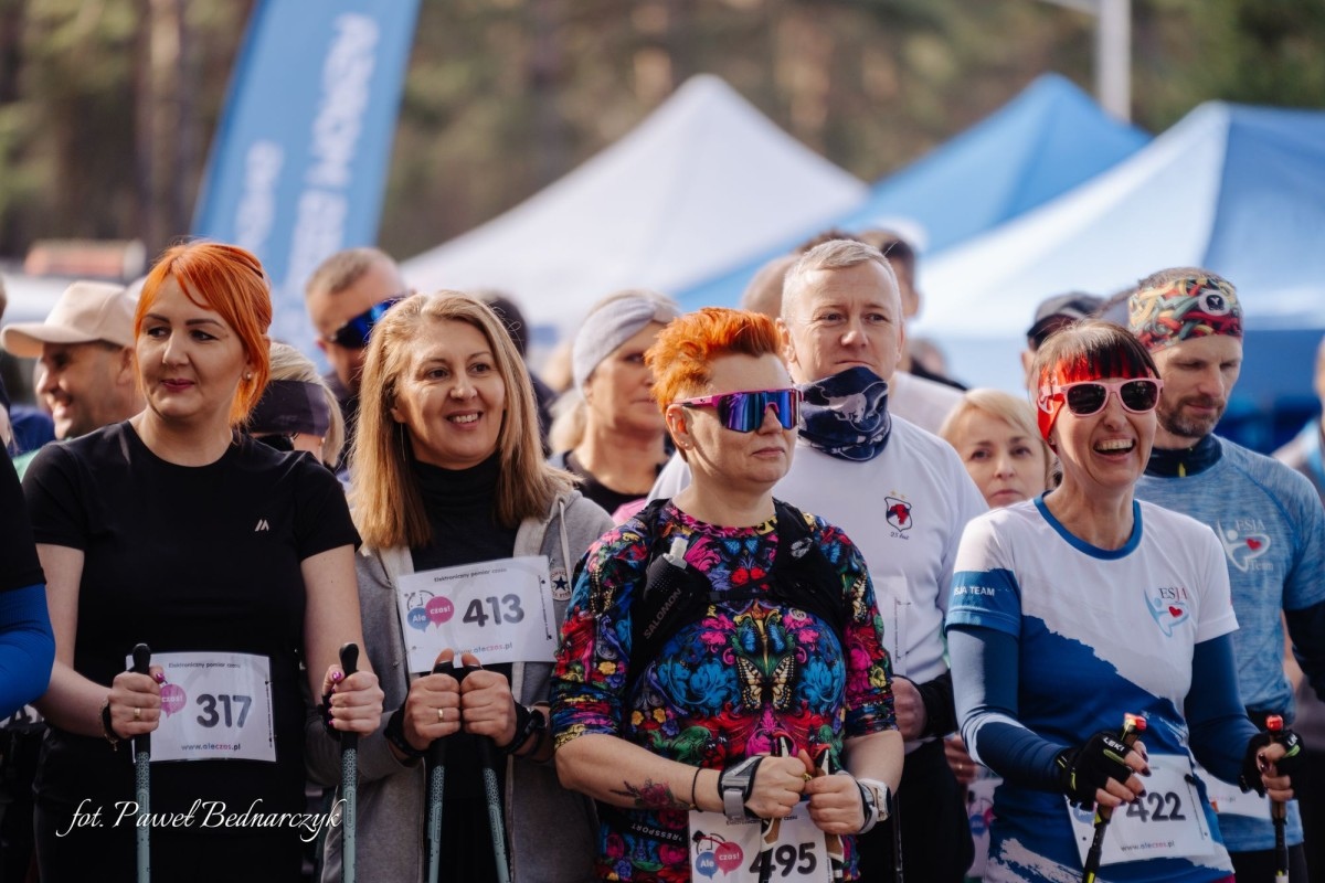 Serafin gościł biegaczy i miłośników Nordic Walking. Tak wyglądał VIII Kurpiowski Bieg Morsa [08.03.2026]  - zdjęcie #125 - eOstroleka.pl