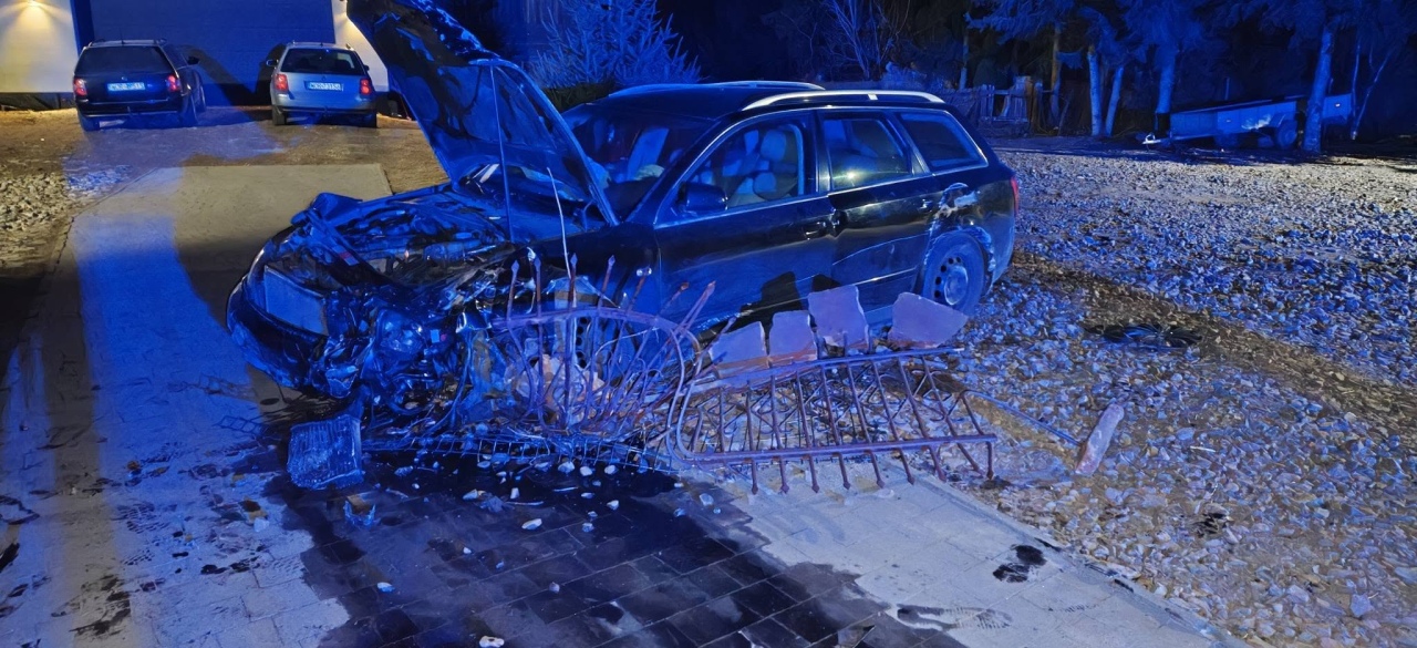 Wypadek w Wąsewie [14.03.2026] - zdjęcie #1 - eOstroleka.pl