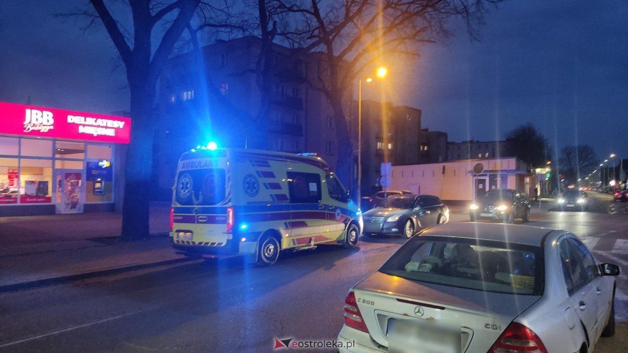 Interwencja służb przy Piłsudskiego [16.03.2026] - zdjęcie #4 - eOstroleka.pl