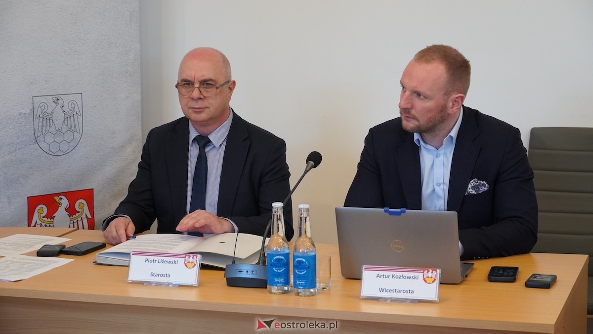XXVI sesja Rady Powiatu w Ostrołęce [17.03.2026] - zdjęcie #24 - eOstroleka.pl