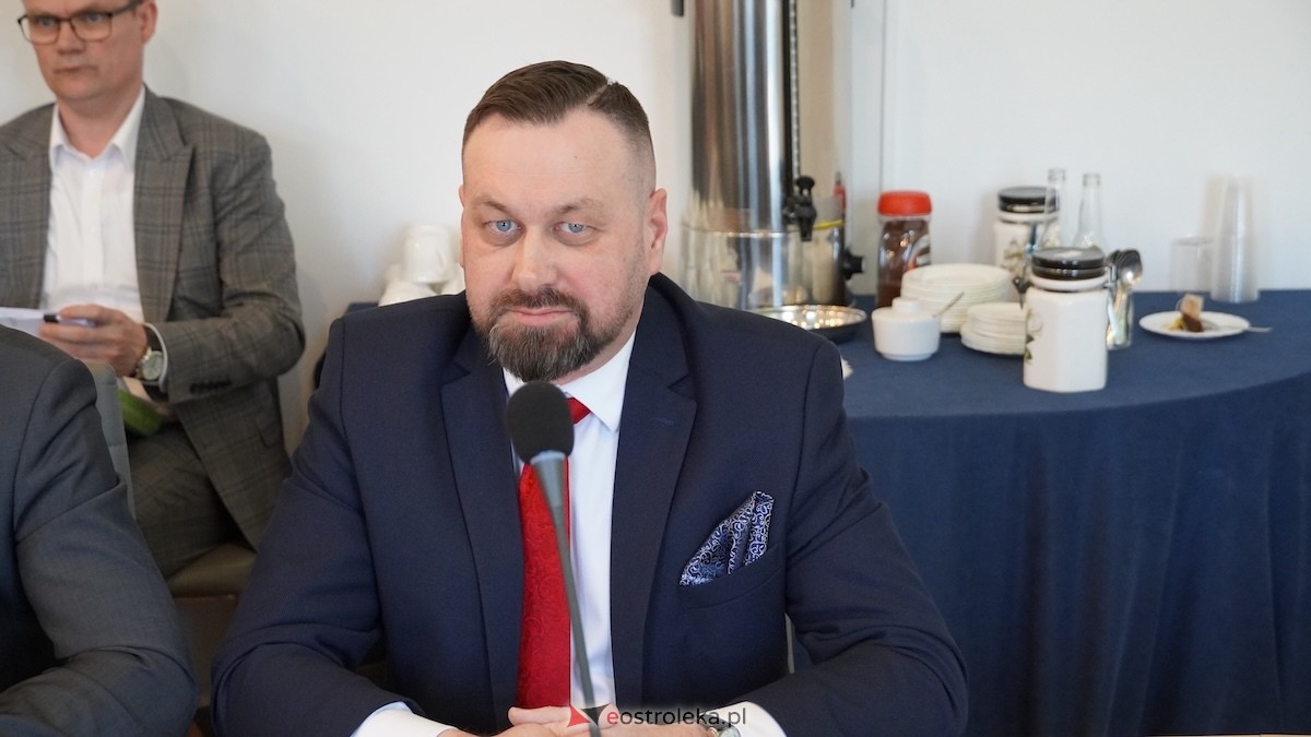 XXVI sesja Rady Powiatu w Ostrołęce [17.03.2026] - zdjęcie #17 - eOstroleka.pl