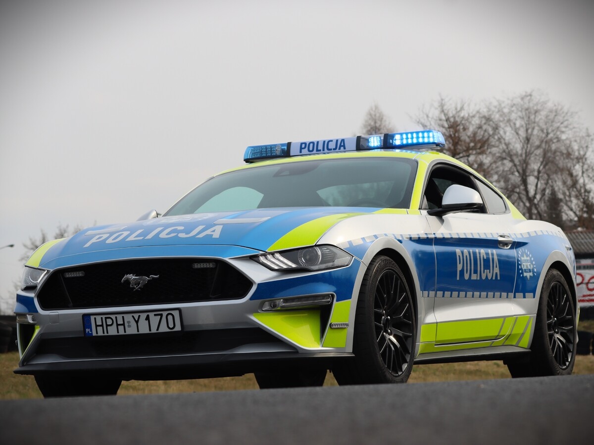 Ford Mustang w służbie mazowieckiej policji [20.03.2026] - zdjęcie #15 - eOstroleka.pl