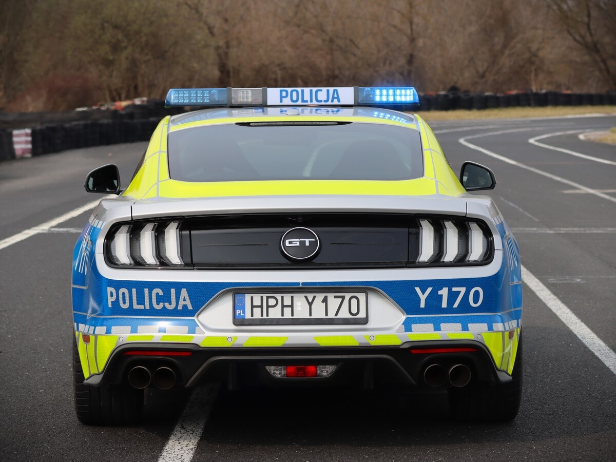 Ford Mustang w służbie mazowieckiej policji [20.03.2026] - zdjęcie #11 - eOstroleka.pl