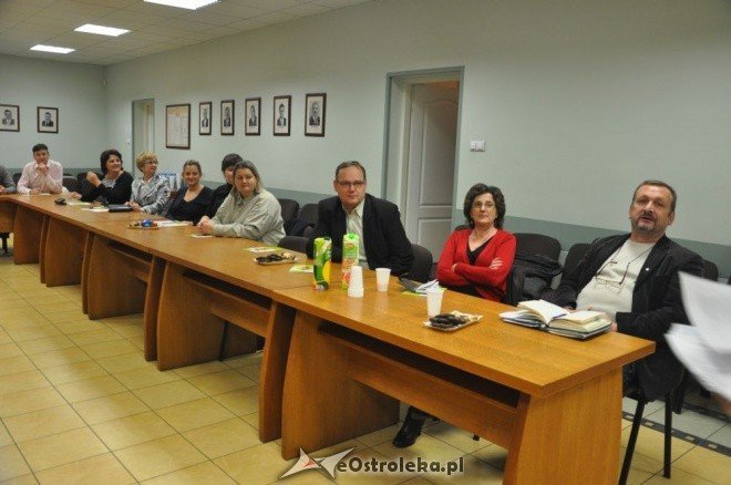 Świateczna Zbiórka Żywności: Liderzy gotowi do działania [21.XI.2011] - zdjęcie #20 - eOstroleka.pl