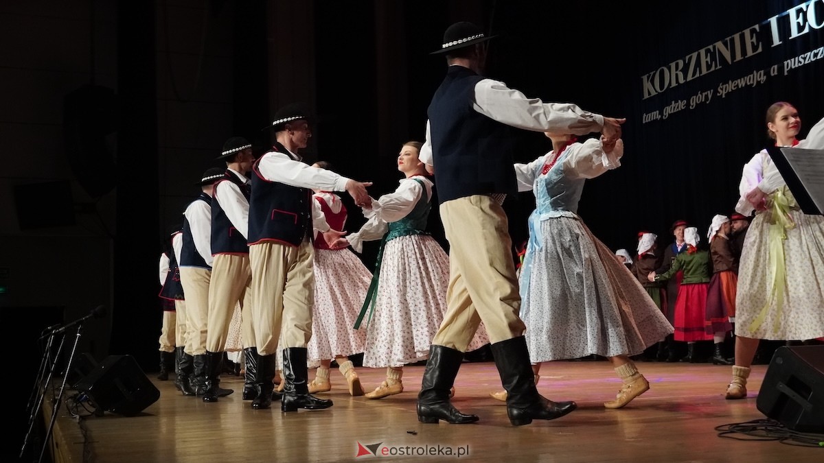 Koncert Korzenie i Echo, tam gdzie góry śpiewają, a puszcza wtóruje... [22.03.2026] - zdjęcie #69 - eOstroleka.pl