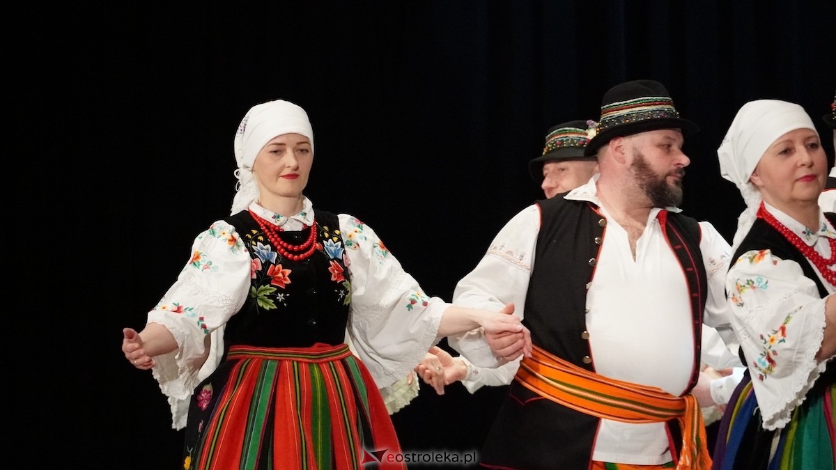 Koncert Korzenie i Echo, tam gdzie góry śpiewają, a puszcza wtóruje... [22.03.2026] - zdjęcie #6 - eOstroleka.pl