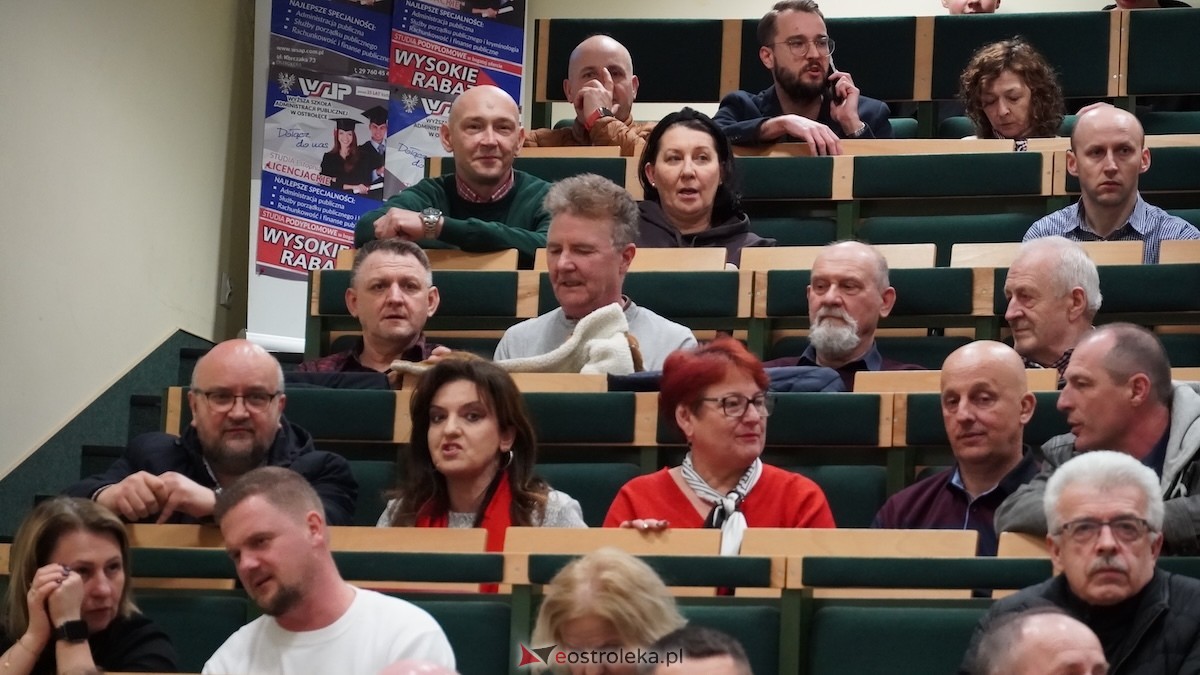 Spotkanie z Markiem Jakubiakiem w WSAP w Ostrołęce [23.03.2026] - zdjęcie #39 - eOstroleka.pl