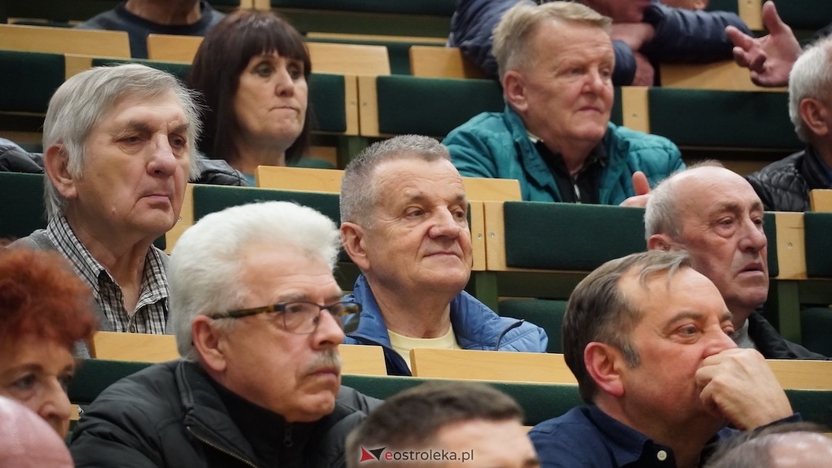 Spotkanie z Markiem Jakubiakiem w WSAP w Ostrołęce [23.03.2026] - zdjęcie #19 - eOstroleka.pl