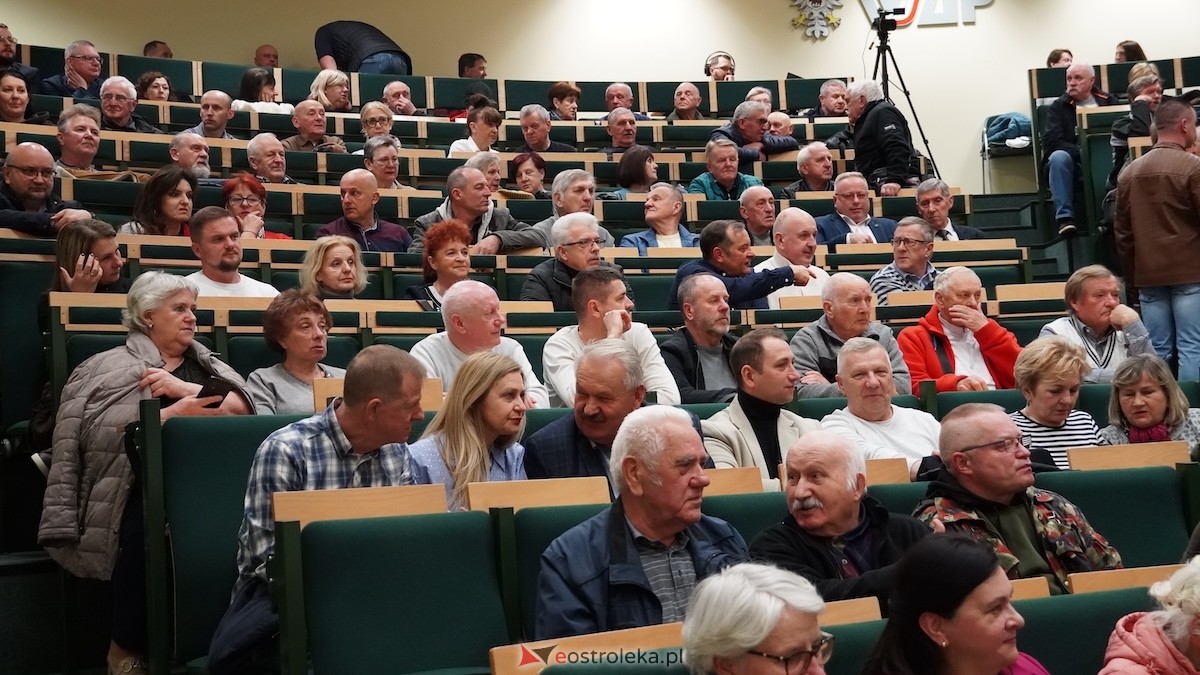 Spotkanie z Markiem Jakubiakiem w WSAP w Ostrołęce [23.03.2026] - zdjęcie #17 - eOstroleka.pl