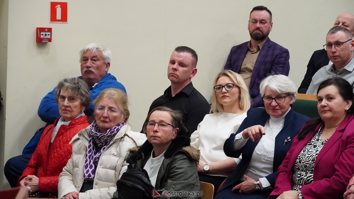 Spotkanie z Markiem Jakubiakiem w WSAP w Ostrołęce [23.03.2026] - zdjęcie #2 - eOstroleka.pl