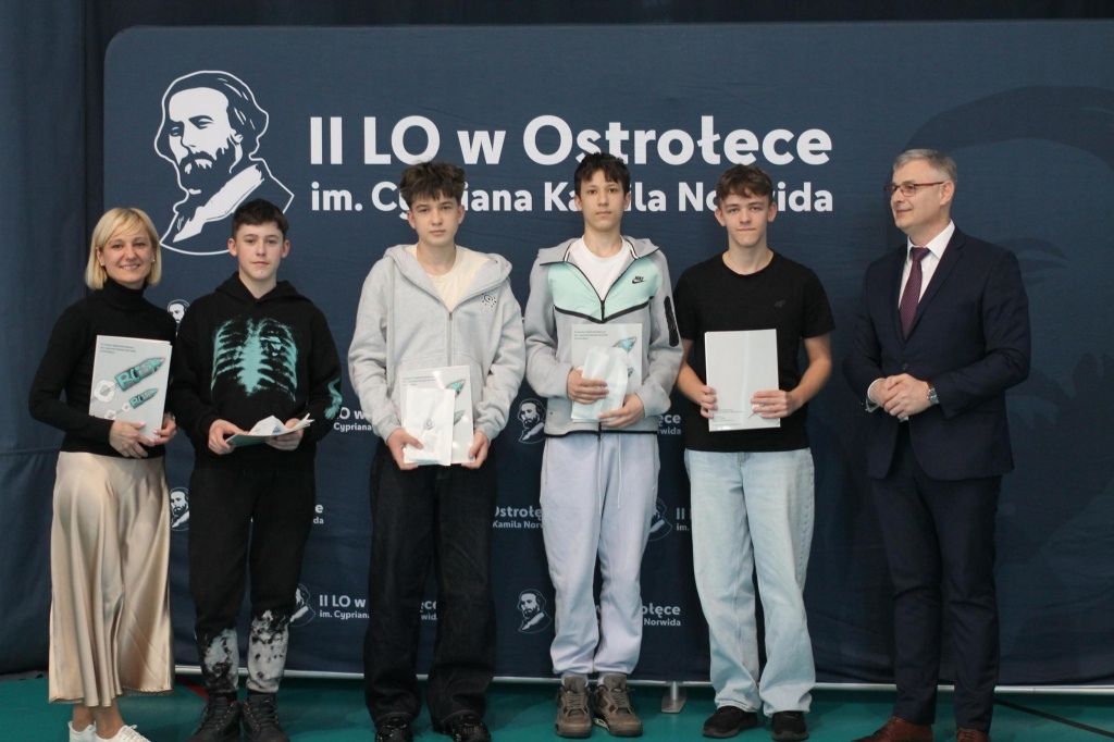 VIII edycja konkursu Pocisk w II LO [24.03.2026] - zdjęcie #14 - eOstroleka.pl