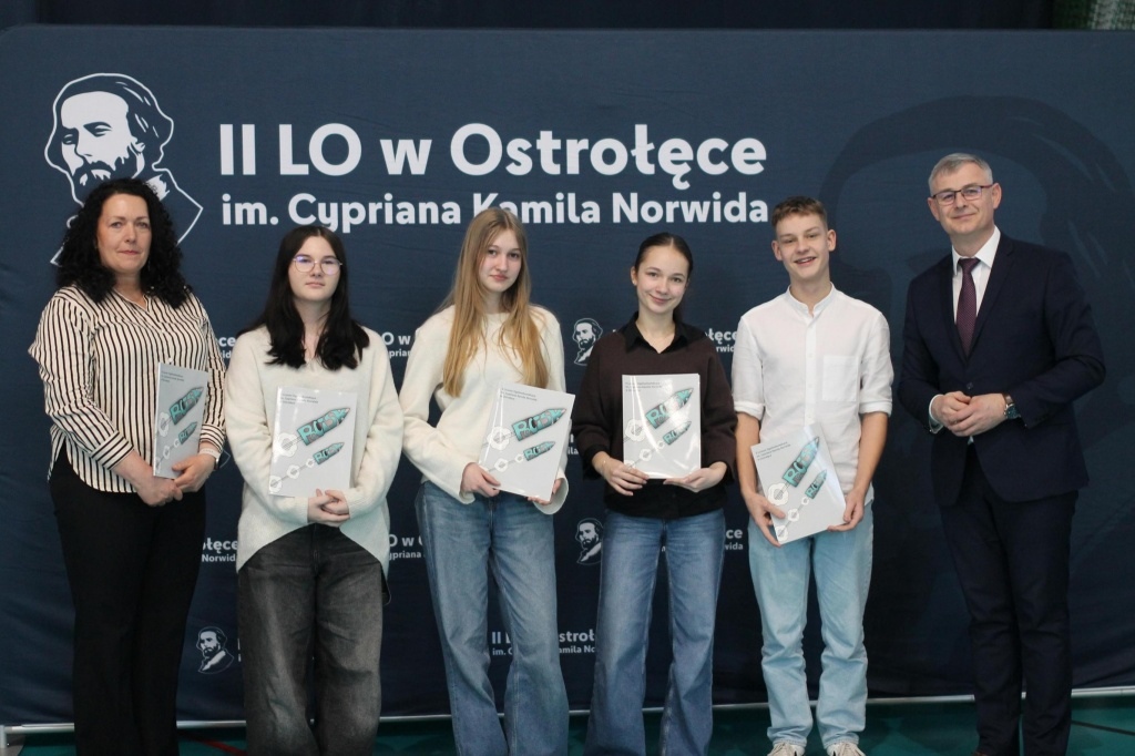 VIII edycja konkursu Pocisk w II LO [24.03.2026] - zdjęcie #10 - eOstroleka.pl