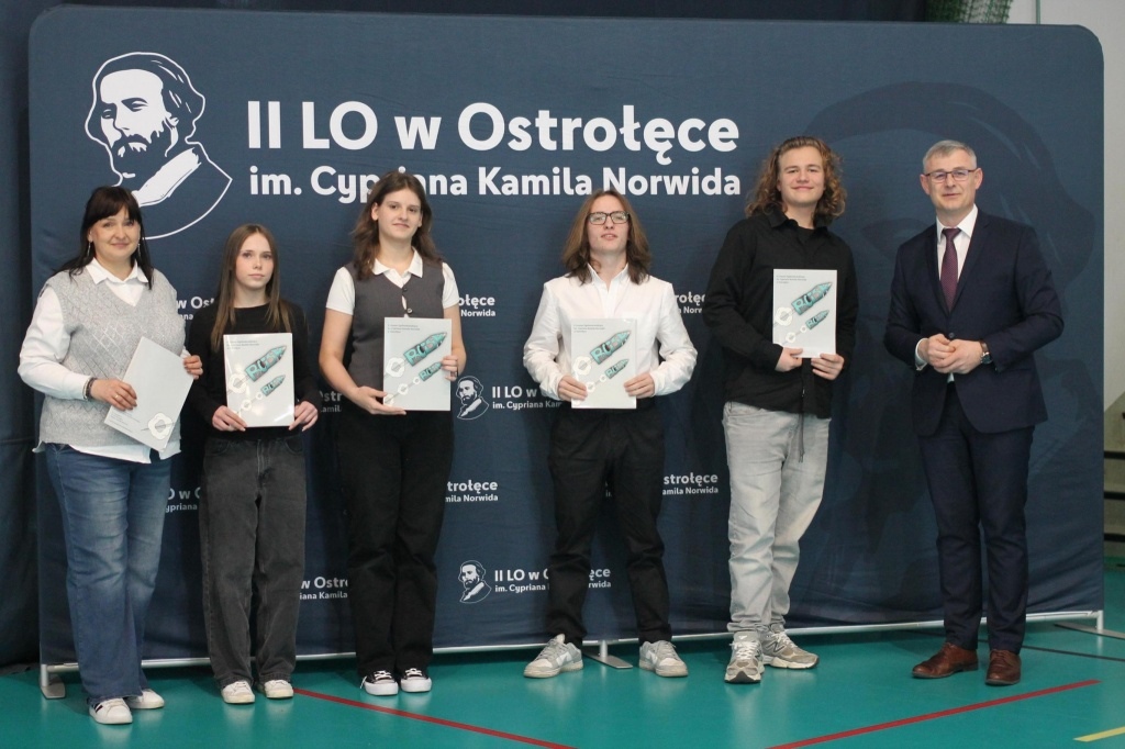 VIII edycja konkursu Pocisk w II LO [24.03.2026] - zdjęcie #8 - eOstroleka.pl