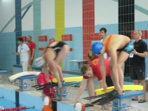 5 złotych medali zawodników „WOPR – OS” w Mistrzostwach Szczytna - zdjęcie #17 - eOstroleka.pl