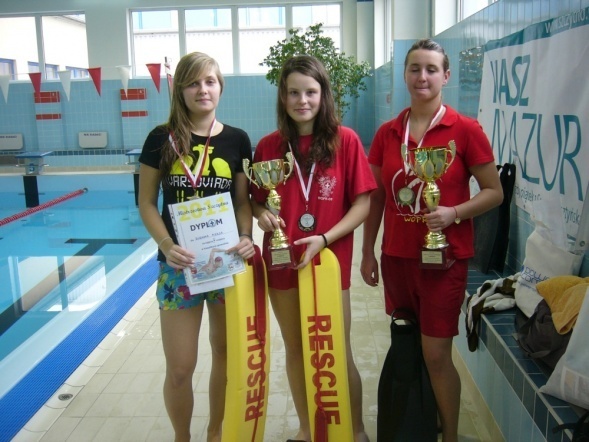 5 złotych medali zawodników „WOPR – OS” w Mistrzostwach Szczytna - zdjęcie #2 - eOstroleka.pl