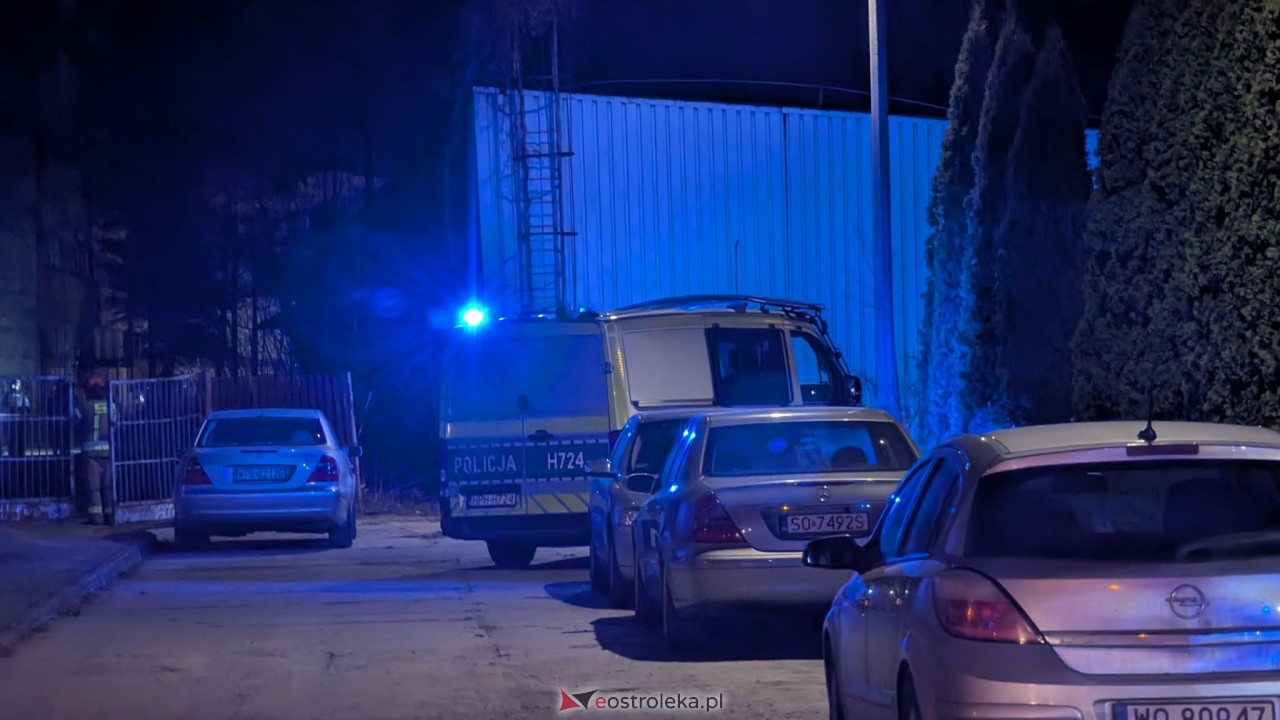 Akcja strażaków przy ul. Żeromskiego na osiedlu Stacja w Ostrołęce [24.03.2026] - zdjęcie #24 - eOstroleka.pl