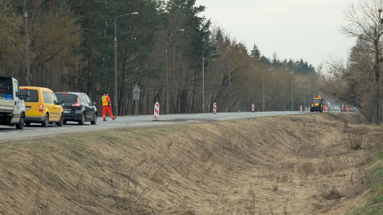 Utrudnienia na Warszawskiej w Ostrołęce [25.03.2026] - zdjęcie #5 - eOstroleka.pl