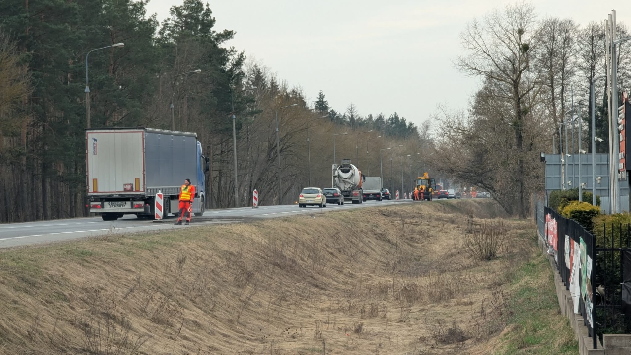 Utrudnienia na Warszawskiej w Ostrołęce [25.03.2026] - zdjęcie #2 - eOstroleka.pl
