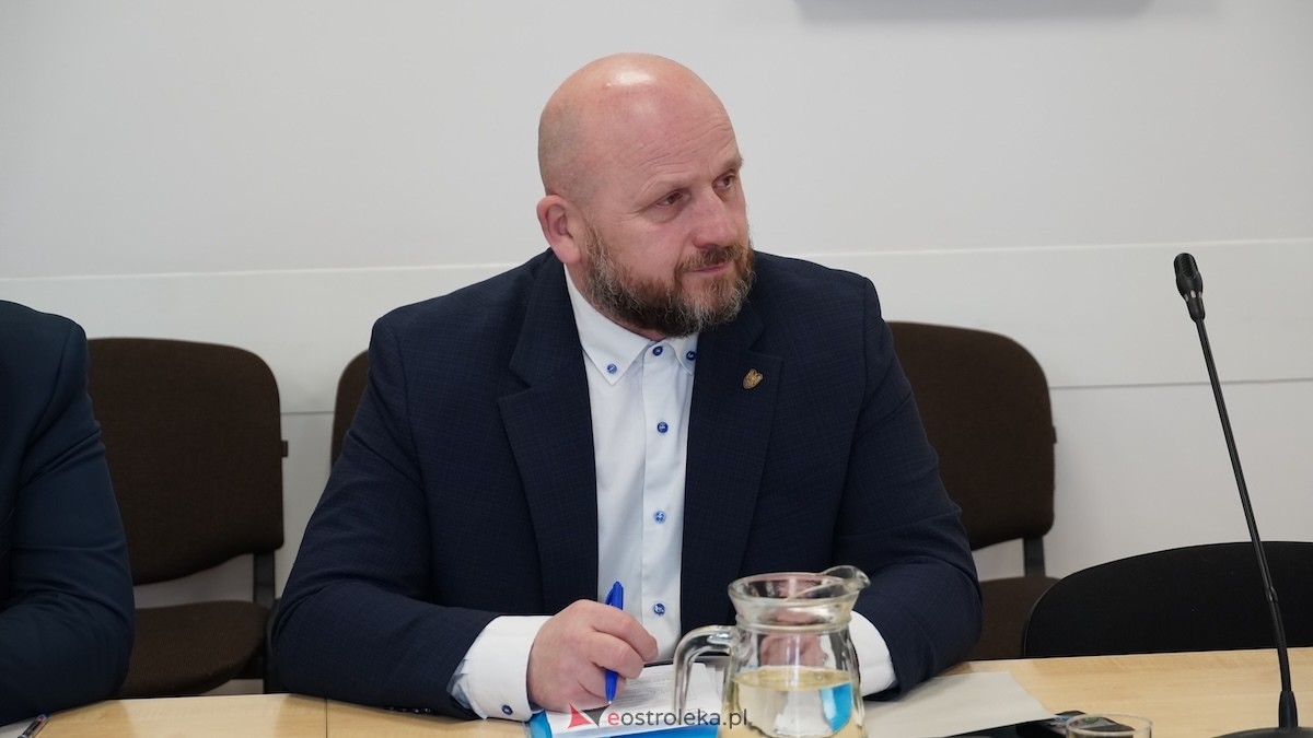 Sesja Rady Miasta Ostrołęki [26.03.2026] - zdjęcie #30 - eOstroleka.pl