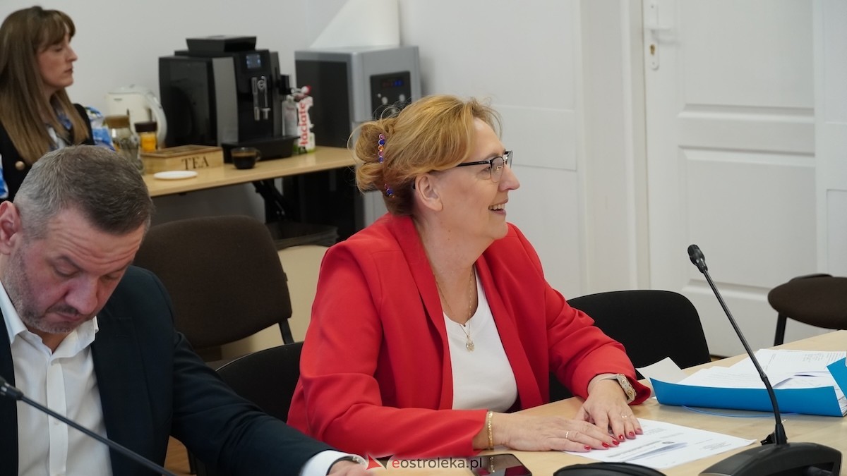 Sesja Rady Miasta Ostrołęki [26.03.2026] - zdjęcie #25 - eOstroleka.pl