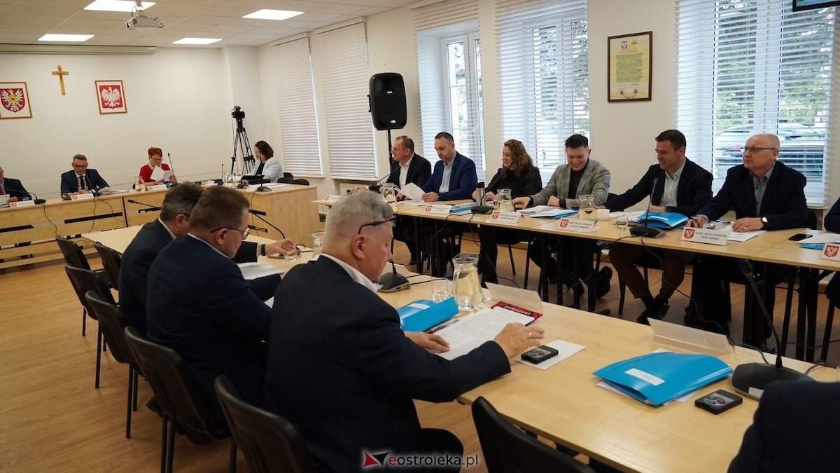 Sesja Rady Miasta Ostrołęki [26.03.2026] - zdjęcie #1 - eOstroleka.pl