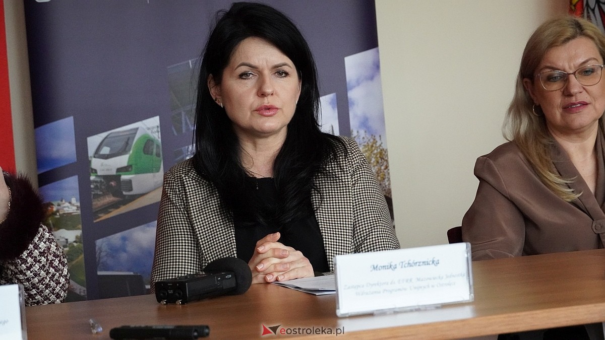 Podpisanie umów na inwestycje w zdrowie i infrastrukturę w regionie ostrołęckim [26.03.2026] - zdjęcie #28 - eOstroleka.pl