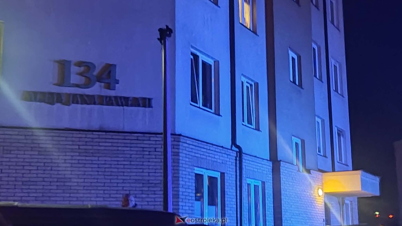 Pożar na osiedlu OTBS [26.03.2026] - zdjęcie #4 - eOstroleka.pl