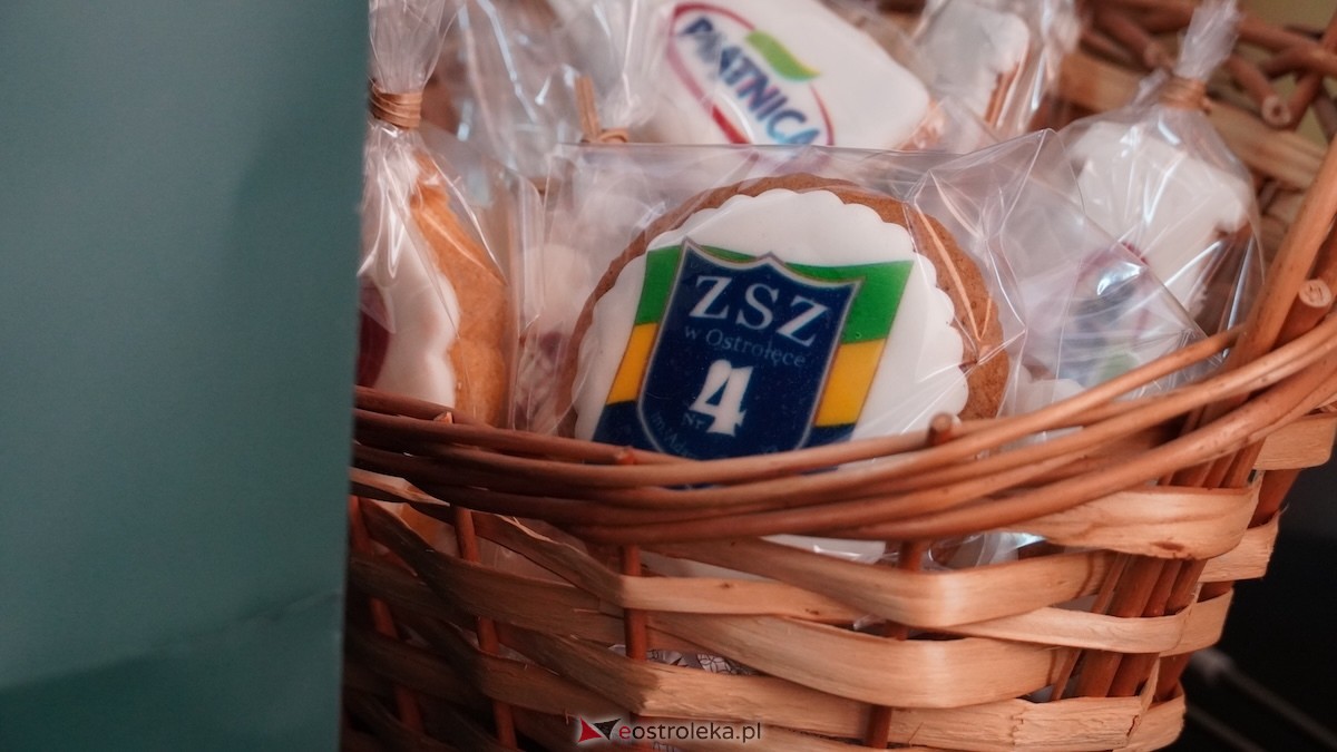 VIII Edycja Konkursu Wypieki Wielkanocne - Mazurek Wielkanocny w ZSZ nr 4 w Ostrołęce - zdjęcie #78 - eOstroleka.pl