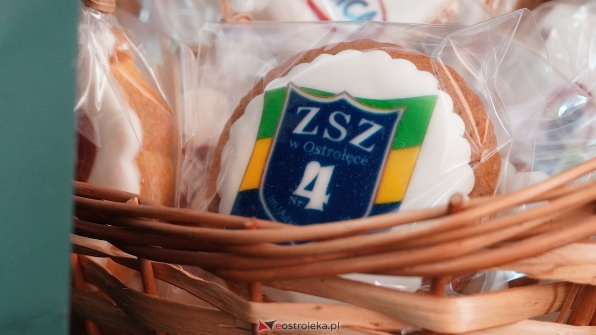 VIII Edycja Konkursu Wypieki Wielkanocne - Mazurek Wielkanocny w ZSZ nr 4 w Ostrołęce - zdjęcie #77 - eOstroleka.pl