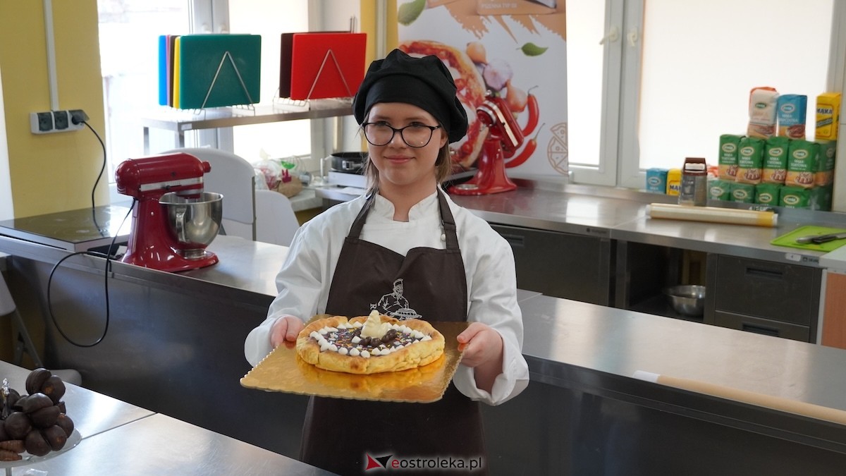 VIII Edycja Konkursu Wypieki Wielkanocne - Mazurek Wielkanocny w ZSZ nr 4 w Ostrołęce - zdjęcie #34 - eOstroleka.pl