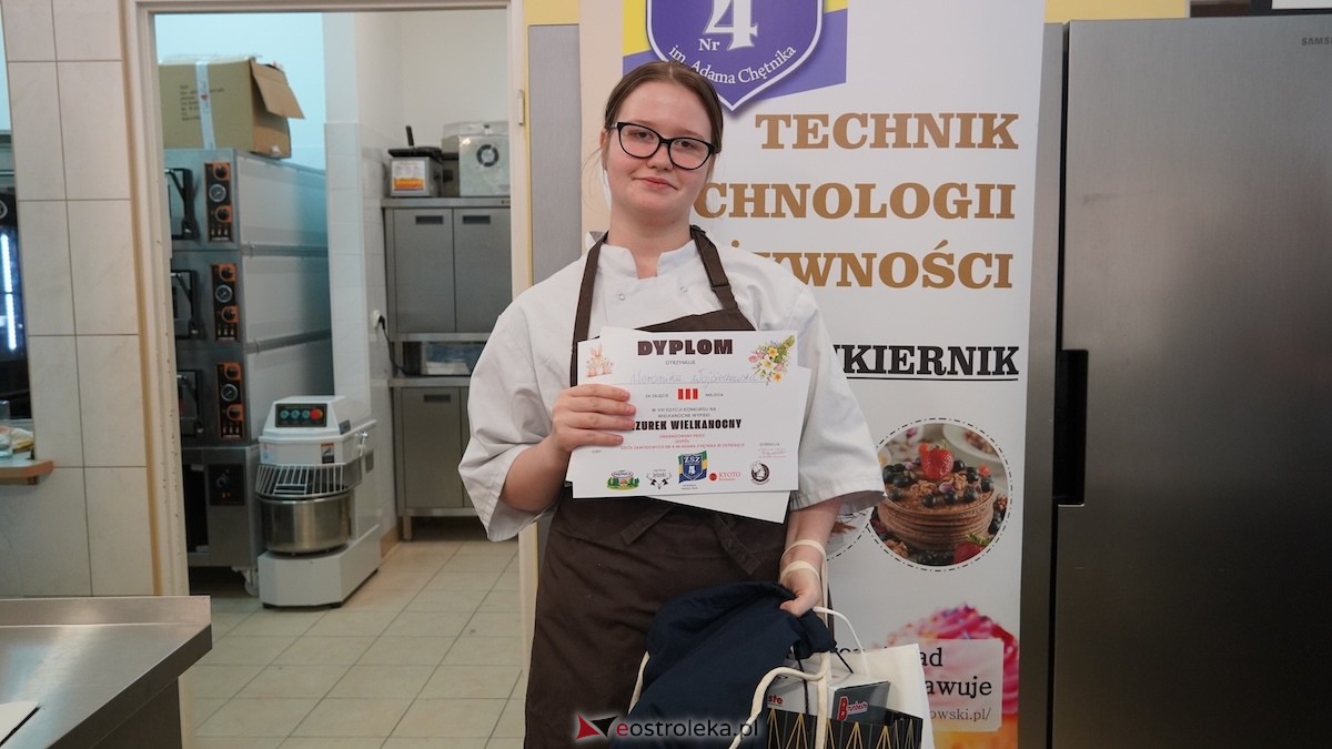 VIII Edycja Konkursu Wypieki Wielkanocne - Mazurek Wielkanocny w ZSZ nr 4 w Ostrołęce - zdjęcie #24 - eOstroleka.pl