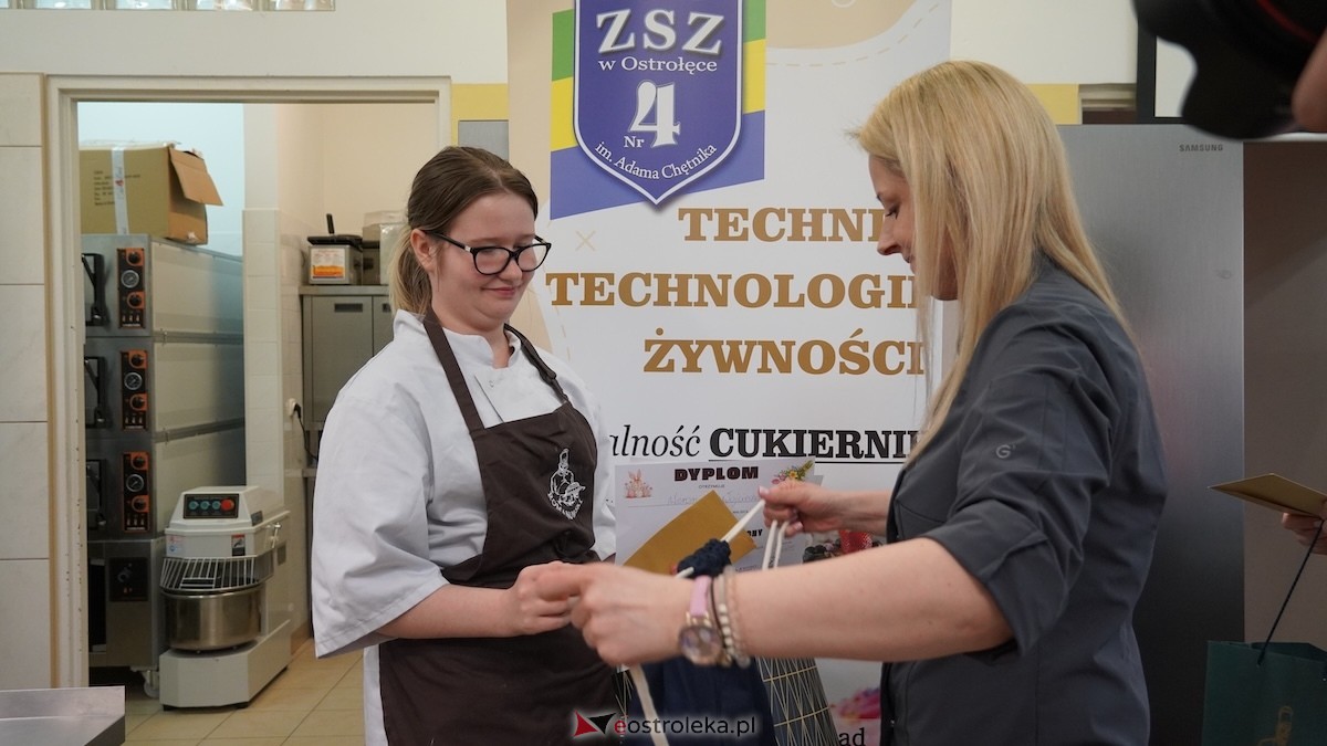 VIII Edycja Konkursu Wypieki Wielkanocne - Mazurek Wielkanocny w ZSZ nr 4 w Ostrołęce - zdjęcie #22 - eOstroleka.pl