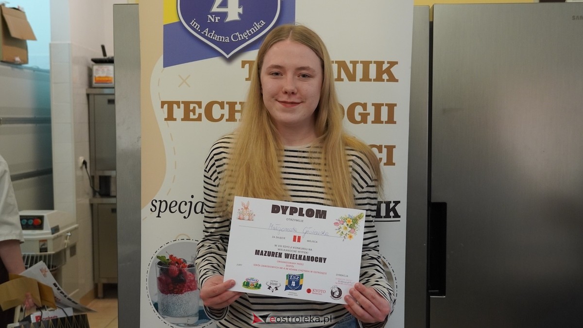 VIII Edycja Konkursu Wypieki Wielkanocne - Mazurek Wielkanocny w ZSZ nr 4 w Ostrołęce - zdjęcie #18 - eOstroleka.pl