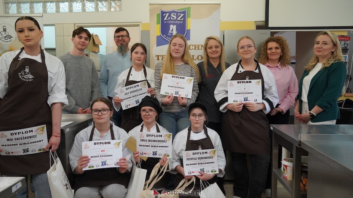 VIII Edycja Konkursu Wypieki Wielkanocne - Mazurek Wielkanocny w ZSZ nr 4 w Ostrołęce - zdjęcie #4 - eOstroleka.pl