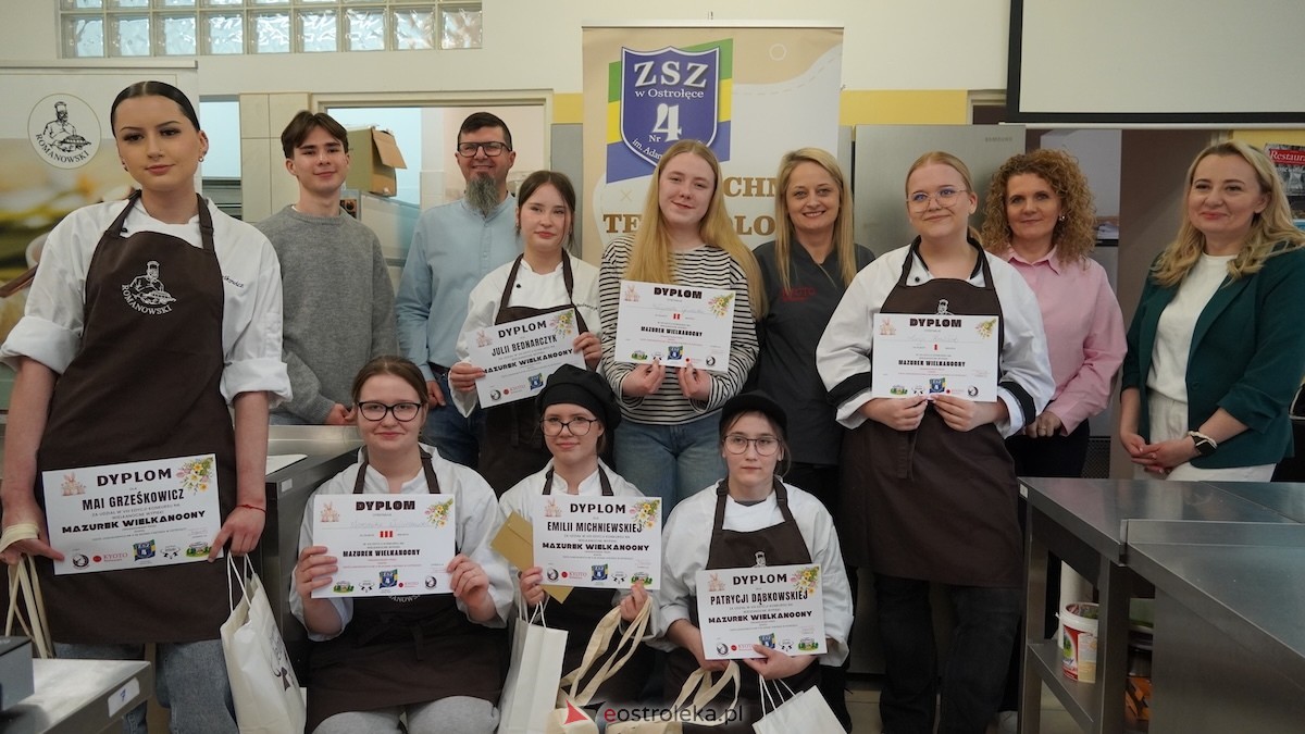 VIII Edycja Konkursu Wypieki Wielkanocne - Mazurek Wielkanocny w ZSZ nr 4 w Ostrołęce - zdjęcie #2 - eOstroleka.pl