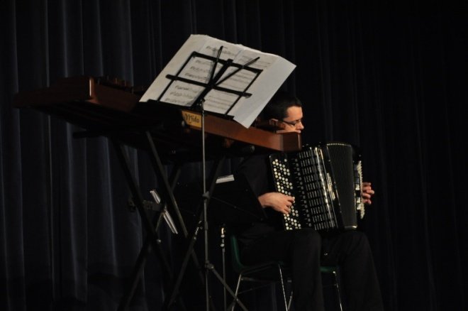 Koncert Kalejdoskop rytmów i melodii w OCK [23.XI.2011] - zdjęcie #17 - eOstroleka.pl