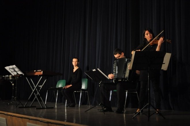 Koncert Kalejdoskop rytmów i melodii w OCK [23.XI.2011] - zdjęcie #13 - eOstroleka.pl