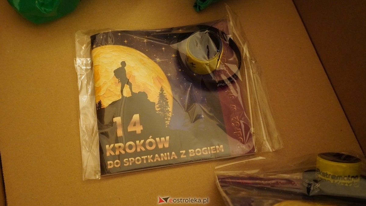 Noc, cisza i dziesiątki kilometrów. Ekstremalna Droga Krzyżowa wystartowała! [27.03.2026] - zdjęcie #10 - eOstroleka.pl