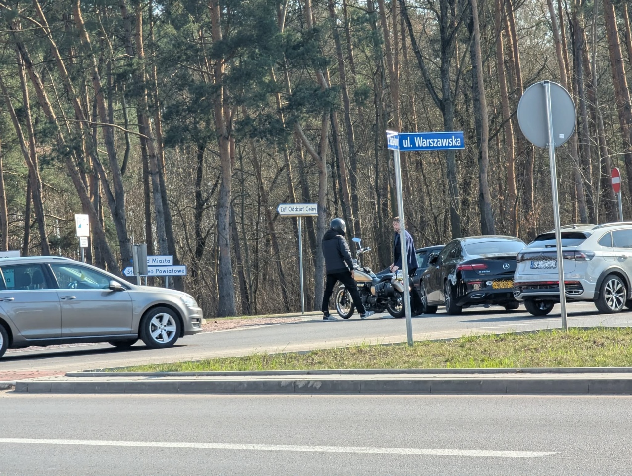 Kolizja na Warszawskiej [28.03.2026] - zdjęcie #3 - eOstroleka.pl