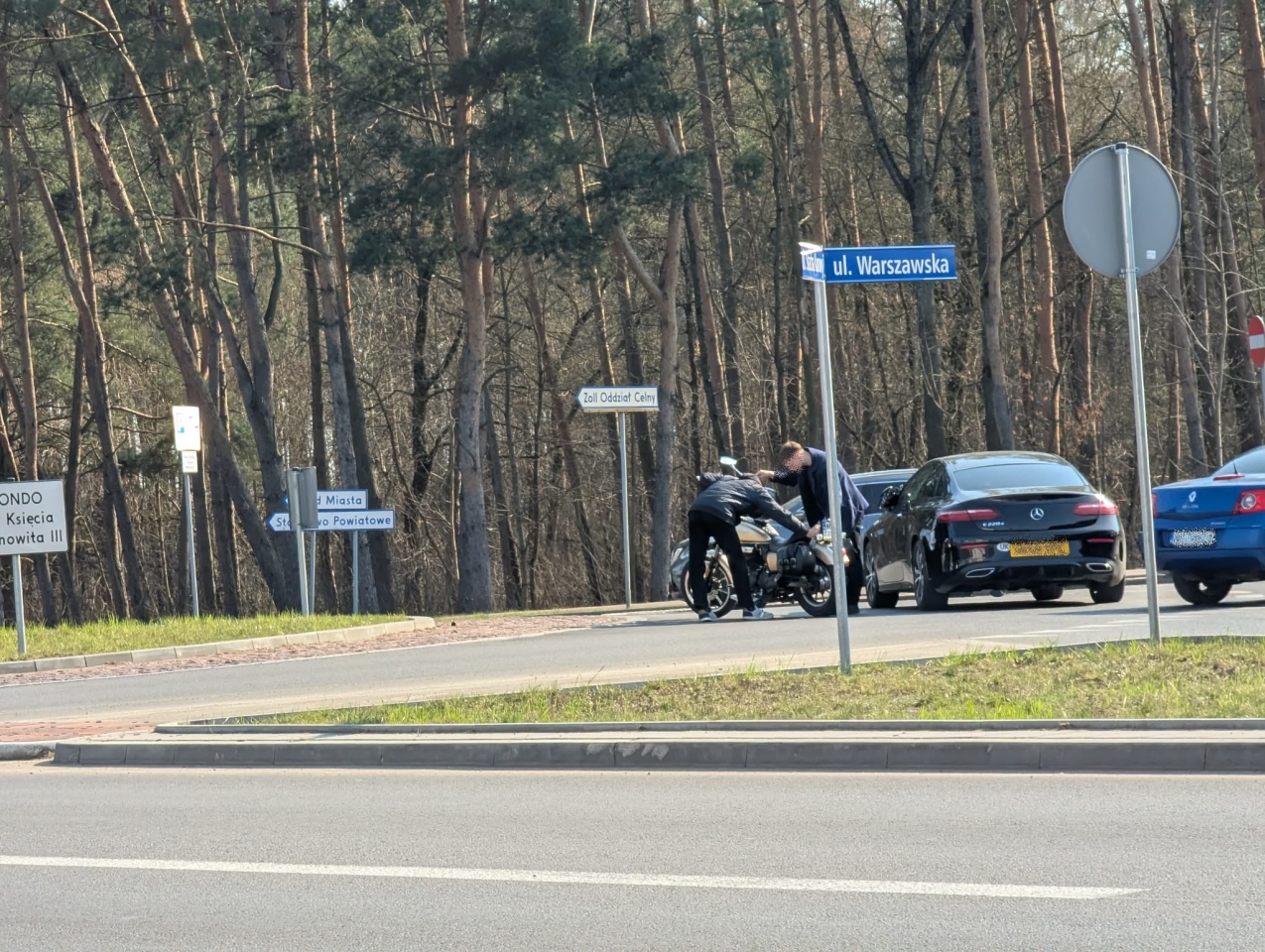 Kolizja na Warszawskiej [28.03.2026] - zdjęcie #2 - eOstroleka.pl