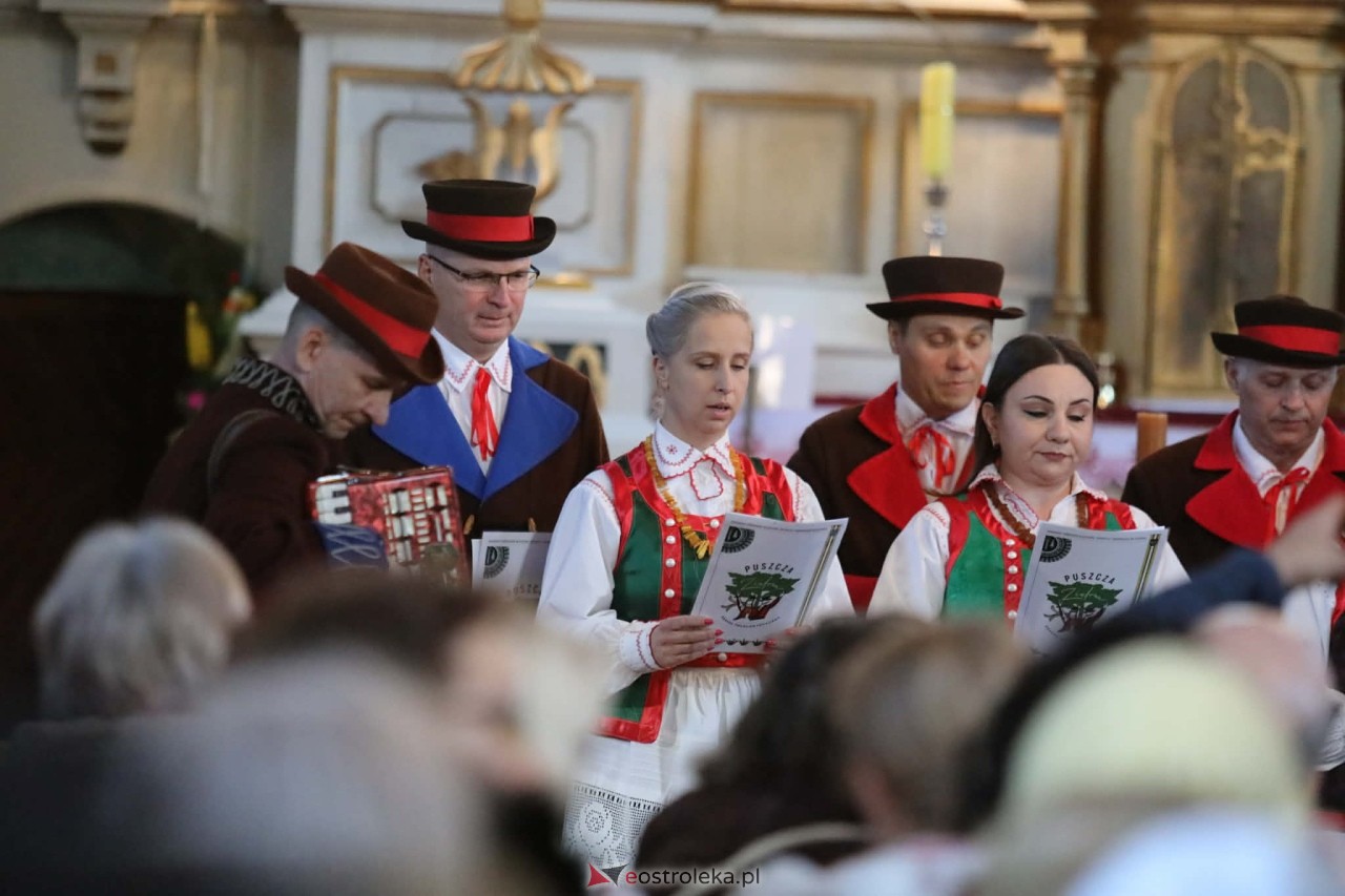 III regionalny przegląd pieśni sakralnej w Łysych [28.03.2026] - zdjęcie #56 - eOstroleka.pl
