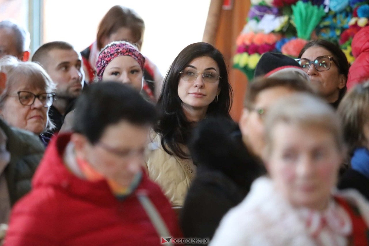 III regionalny przegląd pieśni sakralnej w Łysych [28.03.2026] - zdjęcie #40 - eOstroleka.pl