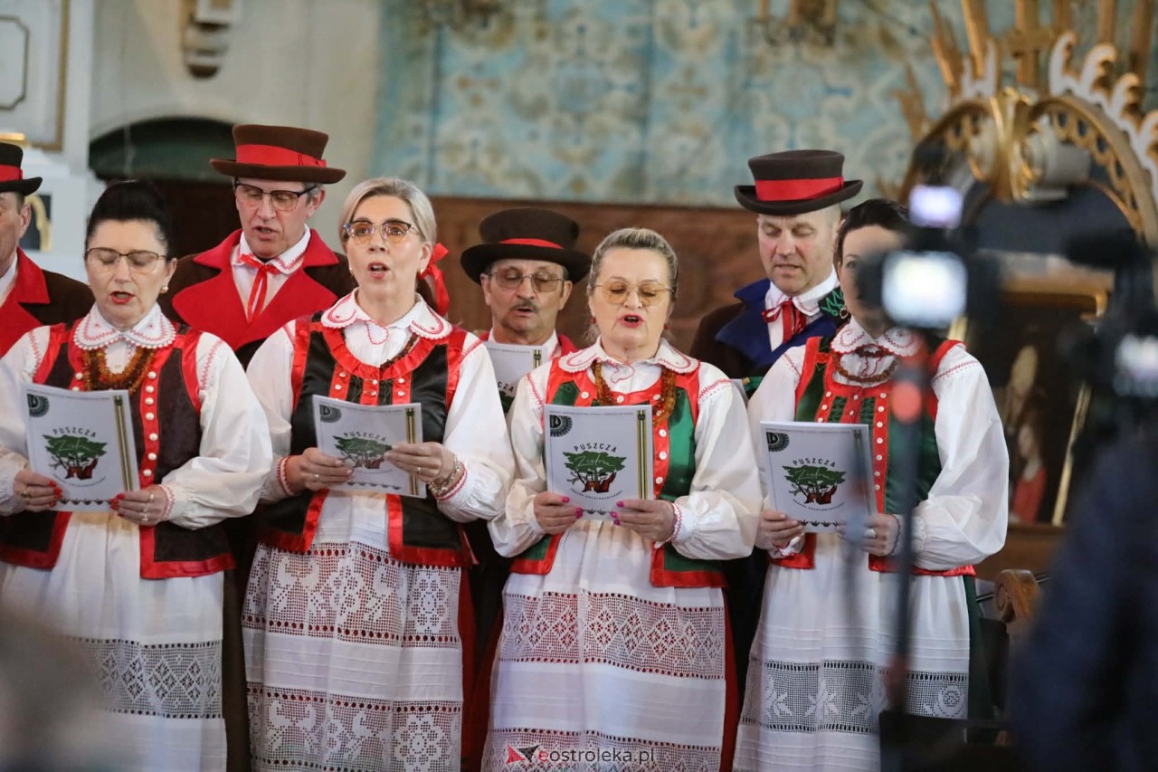 III regionalny przegląd pieśni sakralnej w Łysych [28.03.2026] - zdjęcie #37 - eOstroleka.pl