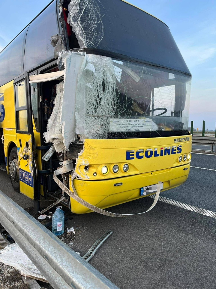 Wypadek w Gniazdowie na S-61 [29.03.2026] - zdjęcie #6 - eOstroleka.pl