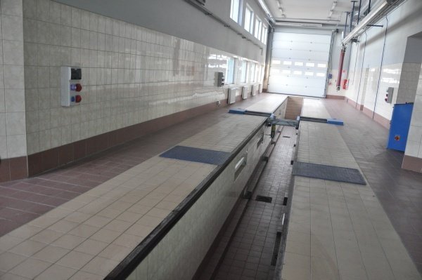 Warsztat i stacja diagnostyczna ostrołęckich Karetek zmodernizowane [23.XI.2011] - zdjęcie #11 - eOstroleka.pl