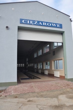 Warsztat i stacja diagnostyczna ostrołęckich Karetek zmodernizowane [23.XI.2011] - zdjęcie #4 - eOstroleka.pl