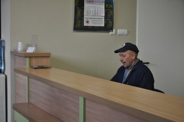 Warsztat i stacja diagnostyczna ostrołęckich Karetek zmodernizowane [23.XI.2011] - zdjęcie #1 - eOstroleka.pl