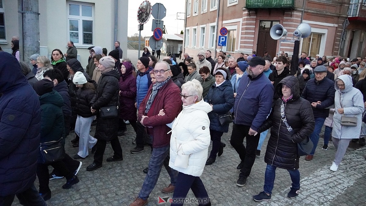 Droga Krzyżowa w kościele farnym [31.03.2026] - zdjęcie #13 - eOstroleka.pl