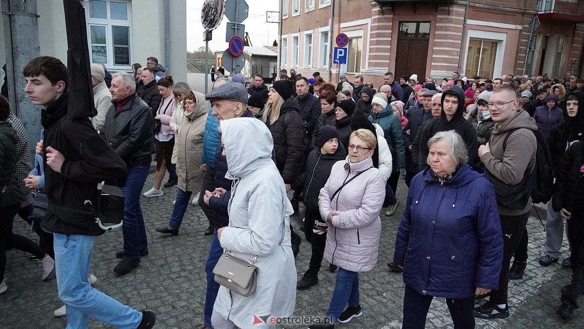 Droga Krzyżowa w kościele farnym [31.03.2026] - zdjęcie #10 - eOstroleka.pl