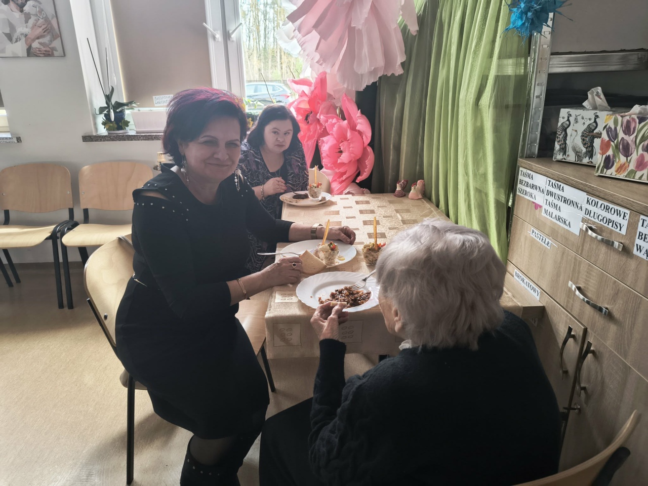IV Spotkanie Wielkanocne w Środowiskowym Domu Samopomocy w Nowej Wsi [26.03.2026] - zdjęcie #129 - eOstroleka.pl